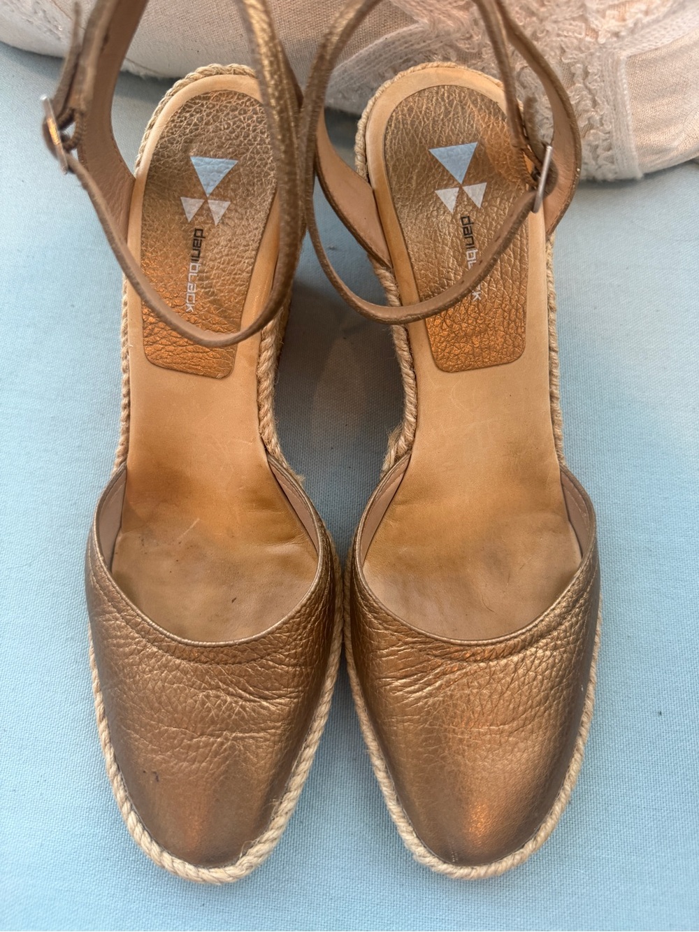 Women's Gold Ankle-Strap Espadrille Wedges closed toe 7